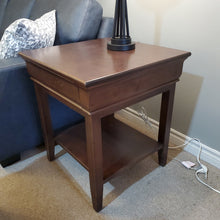 Load image into Gallery viewer, Monticello Occasional Table Set